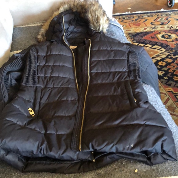 Michael kors winter jacket - Picture 4 of 8